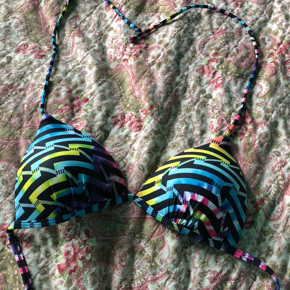Bikini top